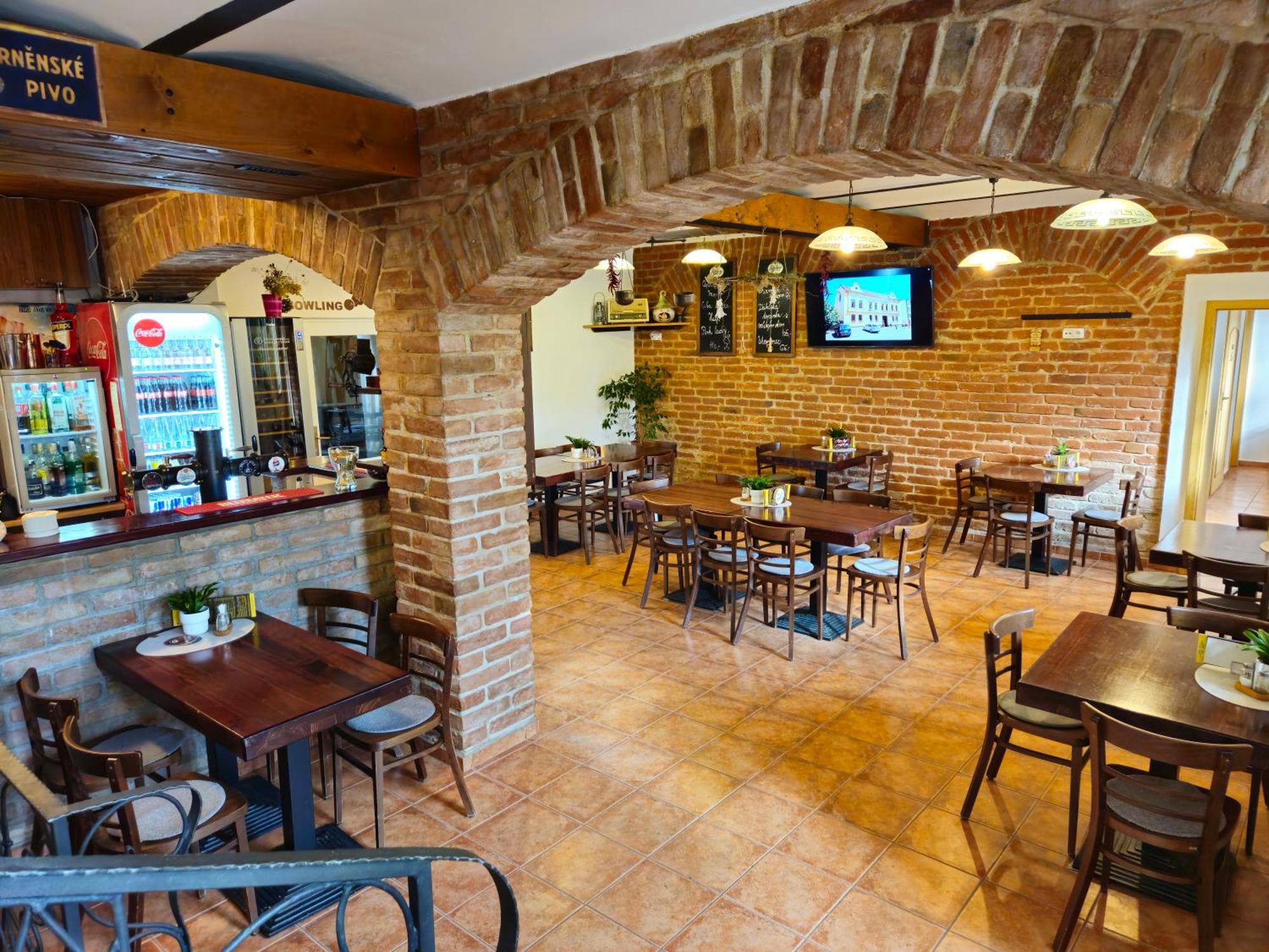 Penzion Podzamci Jaroslavice  Extérieur photo